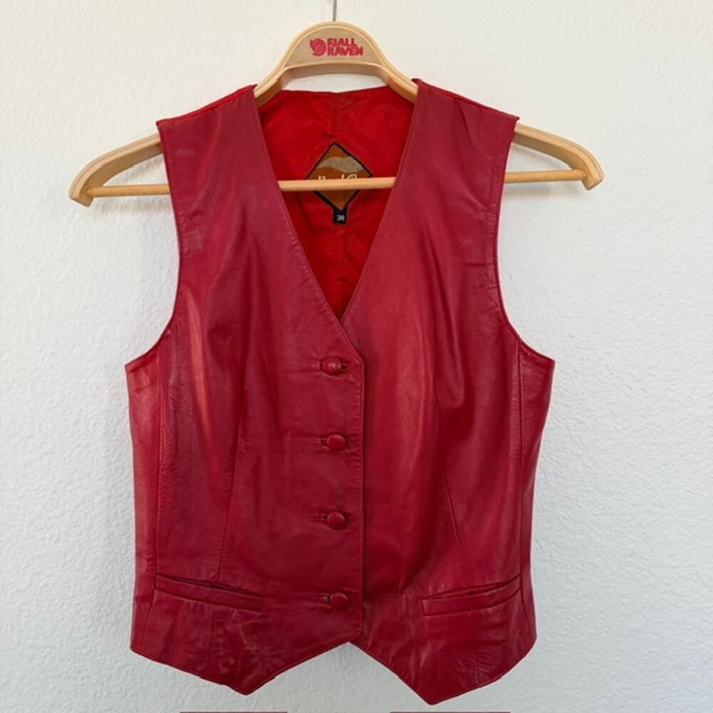 Beged-Or Leather Vest Wine Red Women's 38 Vintage 70s Disco Menswear-Inspired